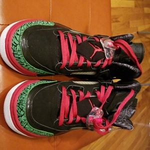 Nike jordans